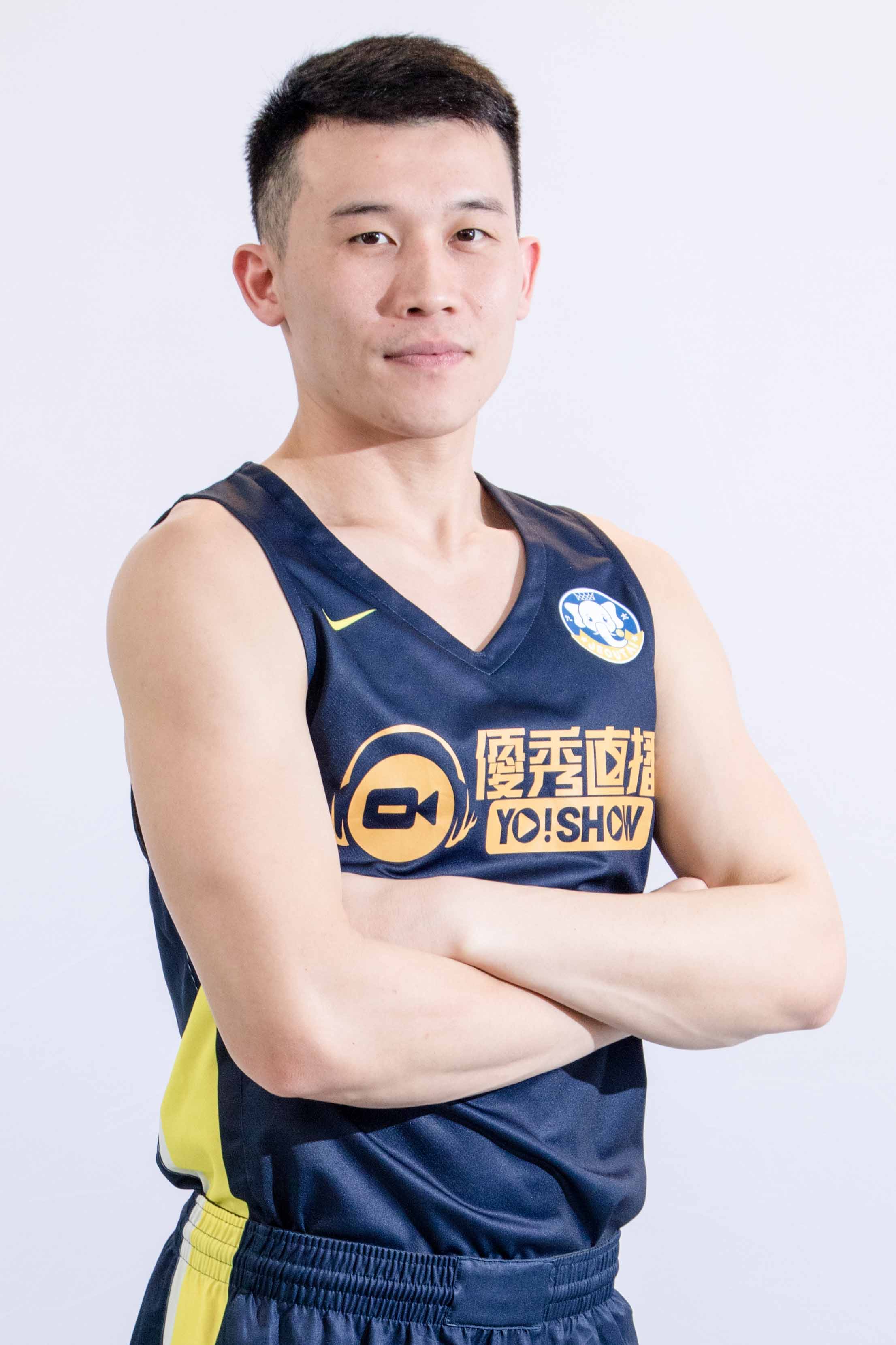 https://img.pinganty.cn/img/basketball/player/ea1ea5405bb6a79ea8aeee45b02cde01.png